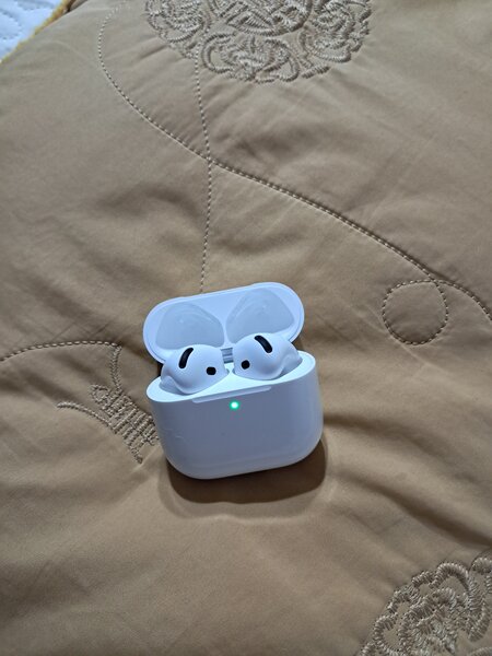 Casti Apple Air pods 4